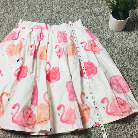 Chicwish White Pink Flamingo Knee Length Print Pleated A-line Midi Skirt Medium - Picture 15 of 16